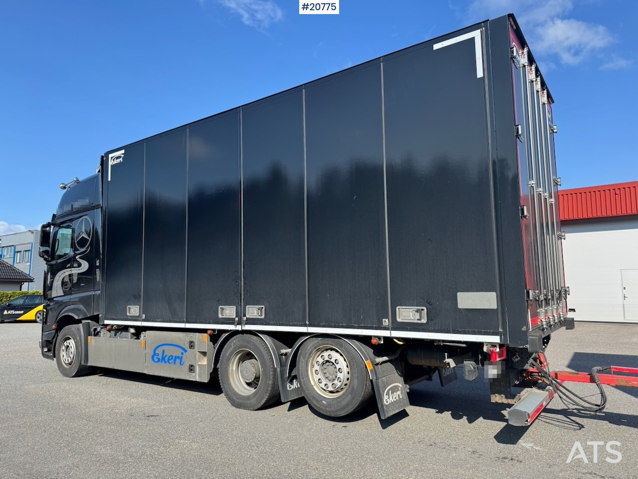 Mercedes Actros - Kamion sandučar: slika Mercedes Actros - Kamion sandučar Mercedes Actros - Kamion sandučar: slika Mercedes Actros - Kamion sandučar