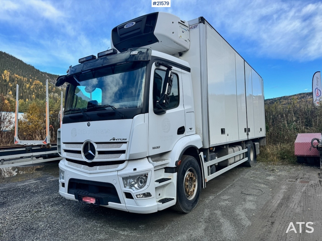 Mercedes-Benz Antos 1832 m/ Full sideåpning og Kjøl/frys. - Kamion sandučar: slika Mercedes-Benz Antos 1832 m/ Full sideåpning og Kjøl/frys. - Kamion sandučar Mercedes-Benz Antos 1832 m/ Full sideåpning og Kjøl/frys. - Kamion sandučar: slika Mercedes-Benz Antos 1832 m/ Full sideåpning og Kjøl/frys. - Kamion sandučar