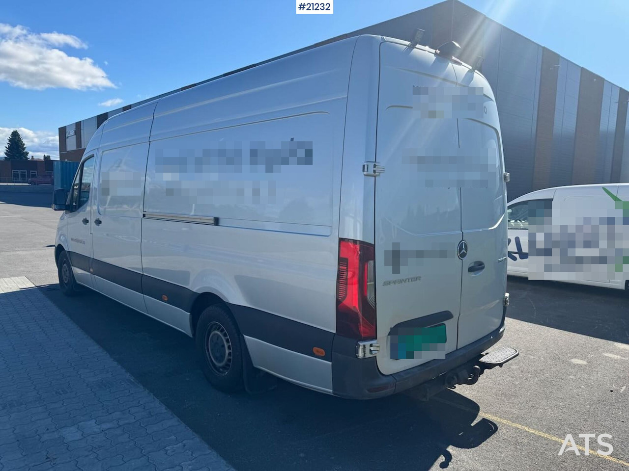 Furgon Mercedes SPRINTER: slika Furgon Mercedes SPRINTER Furgon Mercedes SPRINTER: slika Furgon Mercedes SPRINTER