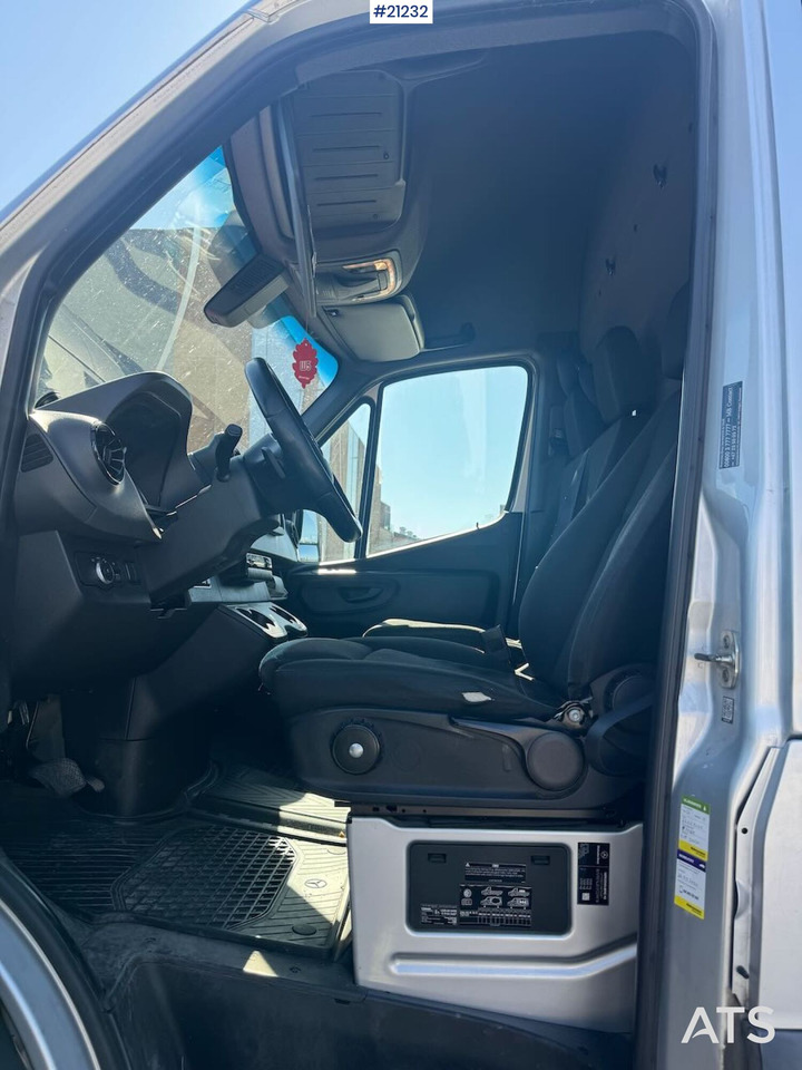 Furgon Mercedes SPRINTER: slika Furgon Mercedes SPRINTER Furgon Mercedes SPRINTER: slika Furgon Mercedes SPRINTER