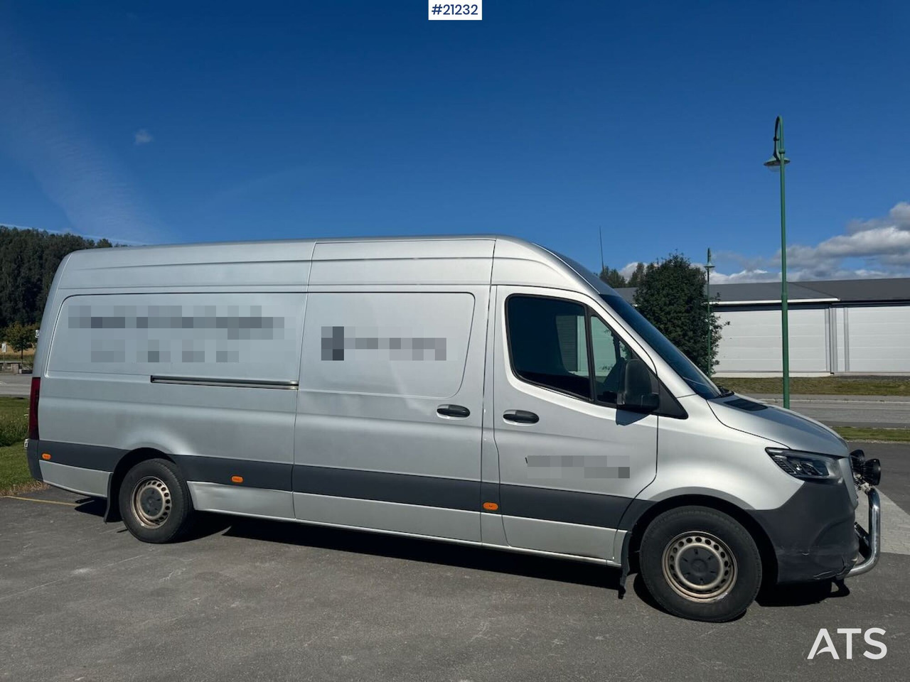 Furgon Mercedes SPRINTER: slika Furgon Mercedes SPRINTER Furgon Mercedes SPRINTER: slika Furgon Mercedes SPRINTER