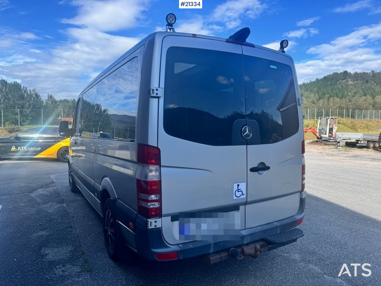 Mercedes Sprinter - Minibus, Putnički kombi: slika Mercedes Sprinter - Minibus, Putnički kombi Mercedes Sprinter - Minibus, Putnički kombi: slika Mercedes Sprinter - Minibus, Putnički kombi