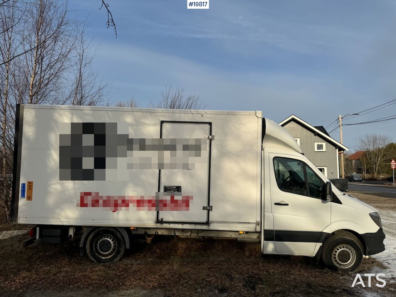 Mercedes Sprinter - Dostavno vozilo sa zatvorenim sandukom: slika Mercedes Sprinter - Dostavno vozilo sa zatvorenim sandukom Mercedes Sprinter - Dostavno vozilo sa zatvorenim sandukom: slika Mercedes Sprinter - Dostavno vozilo sa zatvorenim sandukom