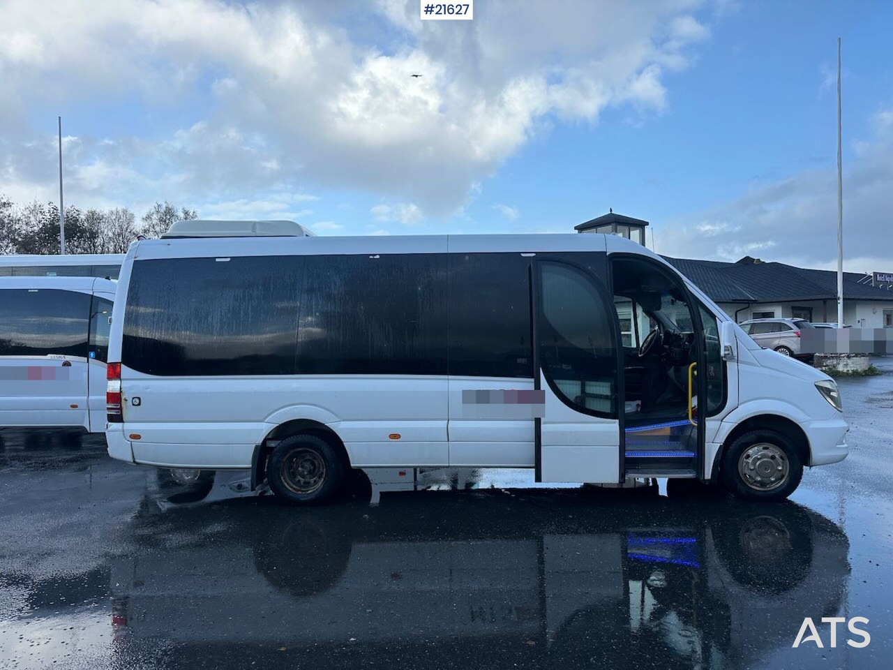 Mercedes Sprinter minibuss 4x2 m/ 16+1 seter, rullestolrampe og handikap plass. - Minibus, Putnički kombi: slika Mercedes Sprinter minibuss 4x2 m/ 16+1 seter, rullestolrampe og handikap plass. - Minibus, Putnički kombi Mercedes Sprinter minibuss 4x2 m/ 16+1 seter, rullestolrampe og handikap plass. - Minibus, Putnički kombi: slika Mercedes Sprinter minibuss 4x2 m/ 16+1 seter, rullestolrampe og handikap plass. - Minibus, Putnički kombi