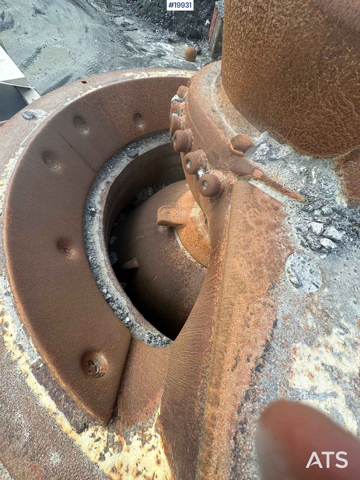 Screener Metso Nordberg GP 300: slika Screener Metso Nordberg GP 300 Screener Metso Nordberg GP 300: slika Screener Metso Nordberg GP 300