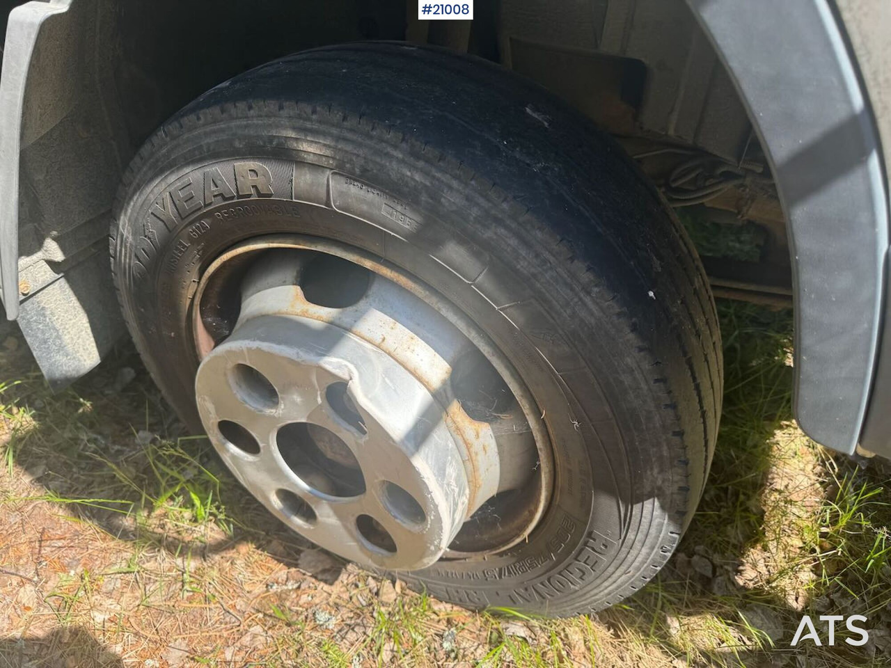 Mitsubishi Fuso Canter - Kamion s otvorenim sandukom: slika Mitsubishi Fuso Canter - Kamion s otvorenim sandukom Mitsubishi Fuso Canter - Kamion s otvorenim sandukom: slika Mitsubishi Fuso Canter - Kamion s otvorenim sandukom