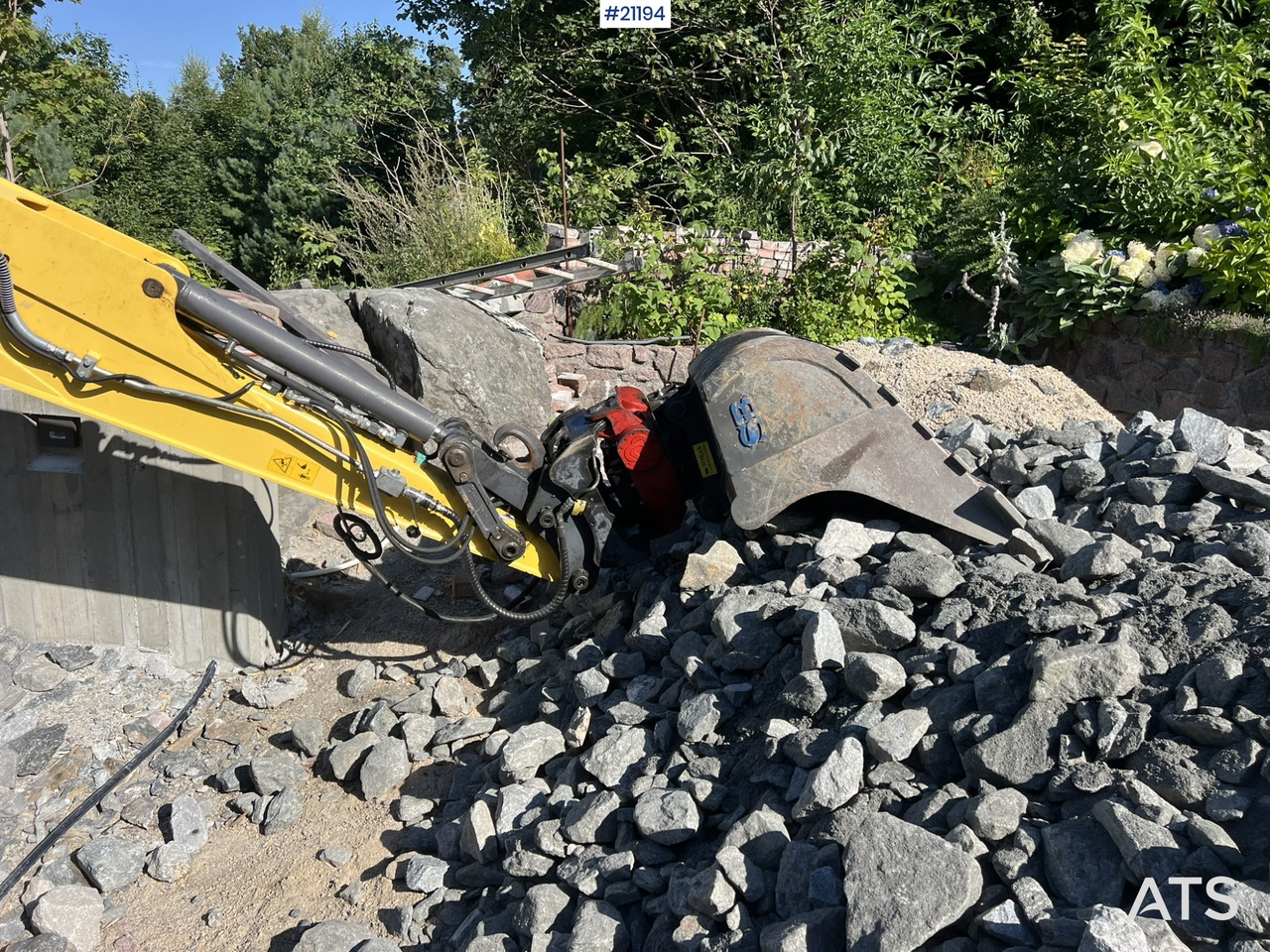 New Holland E55B - Bager gusjeničar: slika New Holland E55B - Bager gusjeničar New Holland E55B - Bager gusjeničar: slika New Holland E55B - Bager gusjeničar