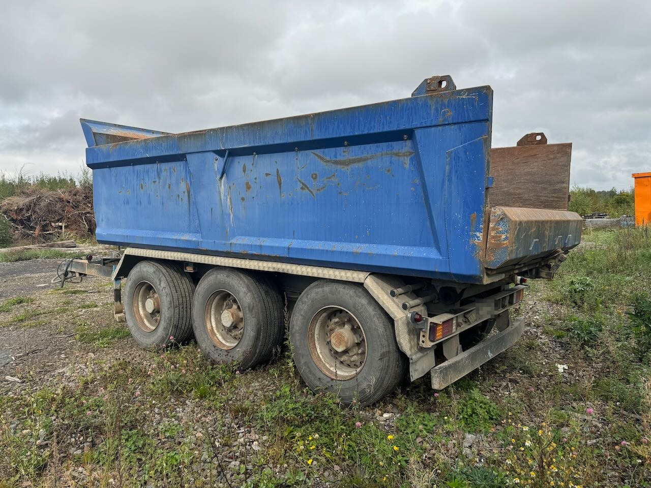 Nor-Slep Trippelkjerre. Rep objekt. - Kiper prikolica: slika Nor-Slep Trippelkjerre. Rep objekt. - Kiper prikolica Nor-Slep Trippelkjerre. Rep objekt. - Kiper prikolica: slika Nor-Slep Trippelkjerre. Rep objekt. - Kiper prikolica