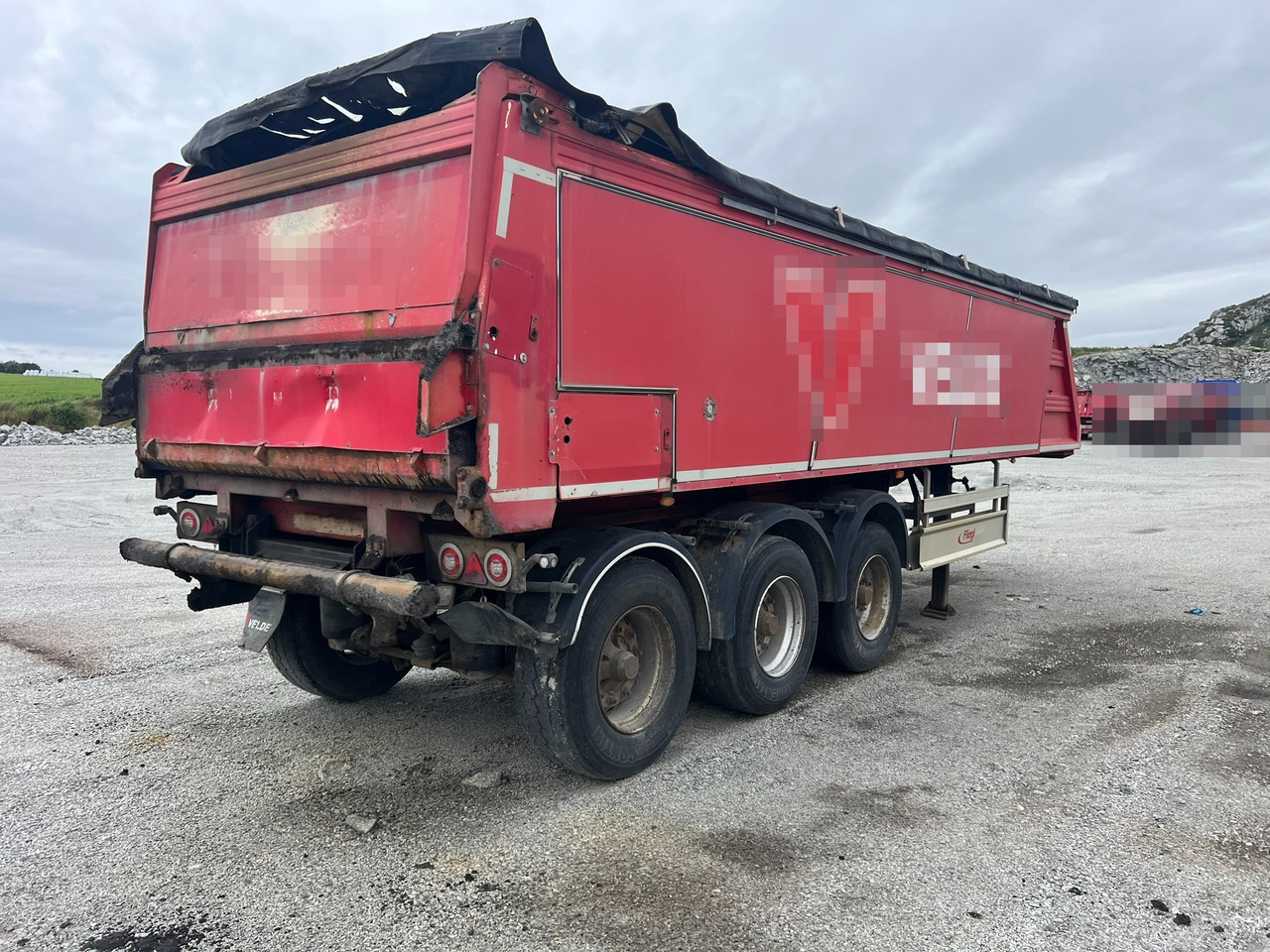Fliegl Fahrzeugbau - Poluprikolica, Stroj za asfaltiranje: slika Fliegl Fahrzeugbau - Poluprikolica, Stroj za asfaltiranje Fliegl Fahrzeugbau - Poluprikolica, Stroj za asfaltiranje: slika Fliegl Fahrzeugbau - Poluprikolica, Stroj za asfaltiranje