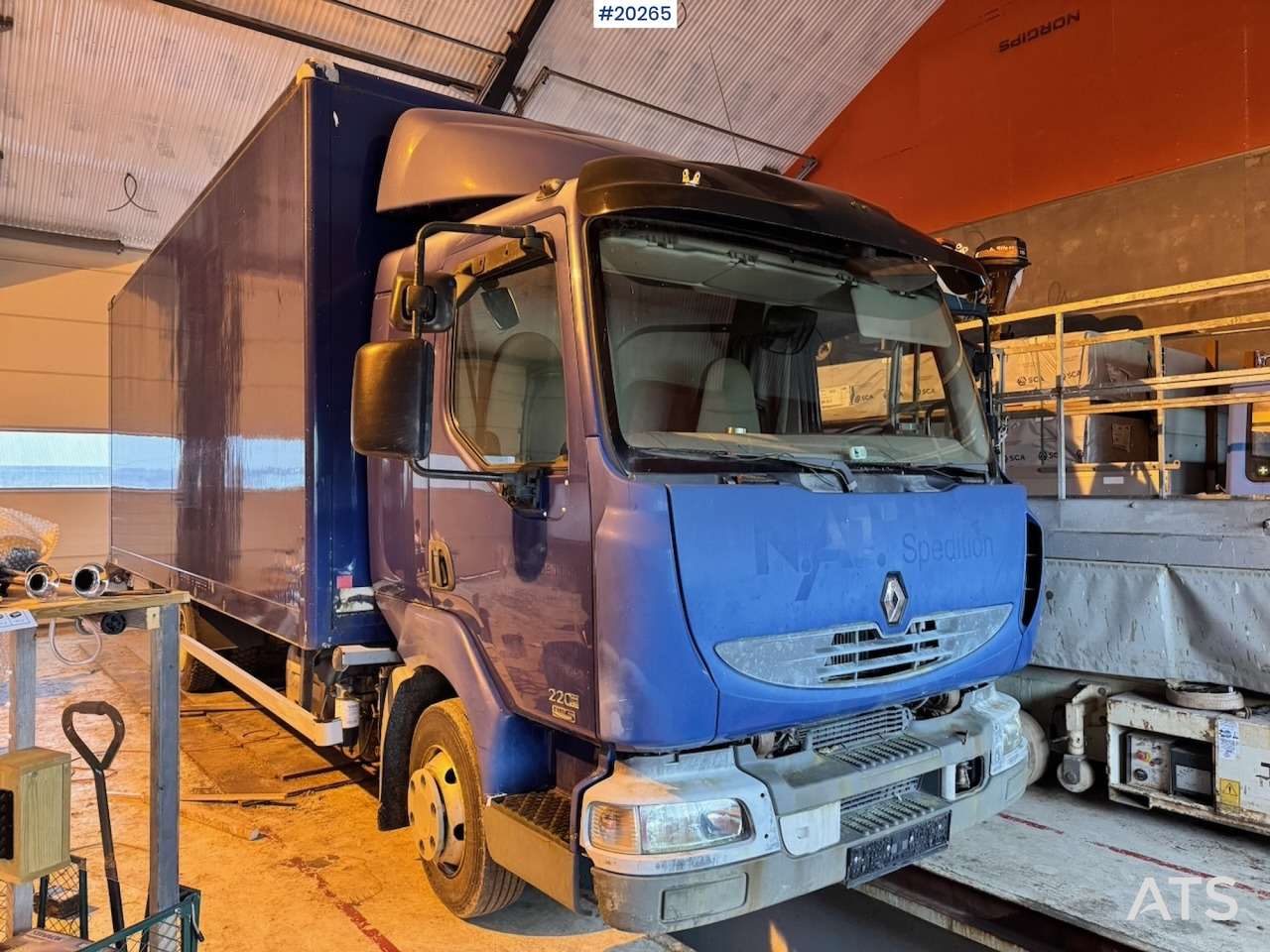 Renault midlum 220.08 - Kamion sandučar: slika Renault midlum 220.08 - Kamion sandučar Renault midlum 220.08 - Kamion sandučar: slika Renault midlum 220.08 - Kamion sandučar