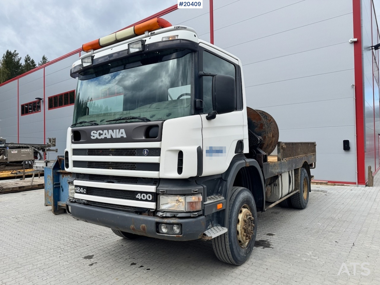 Scania P124 - Kamion-šasija: slika Scania P124 - Kamion-šasija Scania P124 - Kamion-šasija: slika Scania P124 - Kamion-šasija