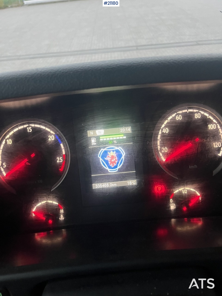 Kamion sandučar Scania P250: slika Kamion sandučar Scania P250