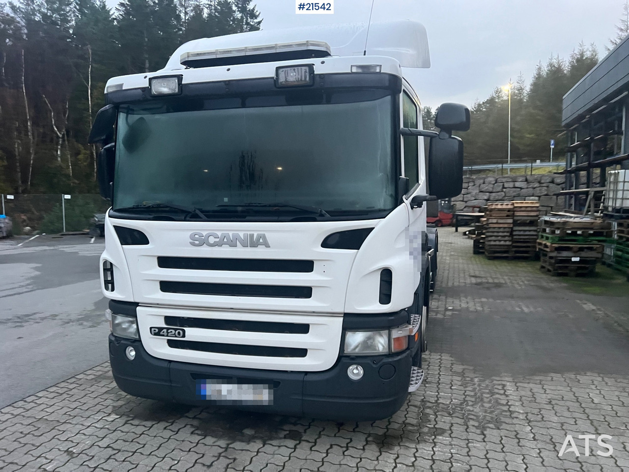 Scania P420 6x2 chassi m/ lift Rep.Objekt - Kamion-šasija: slika Scania P420 6x2 chassi m/ lift Rep.Objekt - Kamion-šasija Scania P420 6x2 chassi m/ lift Rep.Objekt - Kamion-šasija: slika Scania P420 6x2 chassi m/ lift Rep.Objekt - Kamion-šasija