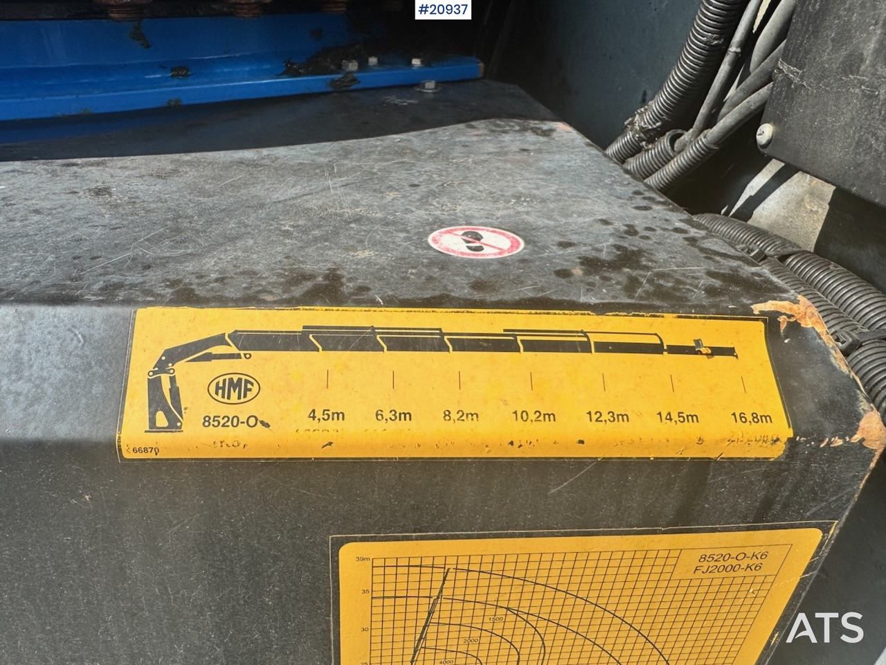 Kamion s otvorenim sandukom, Kamion s kranom Scania R620: slika Kamion s otvorenim sandukom, Kamion s kranom Scania R620