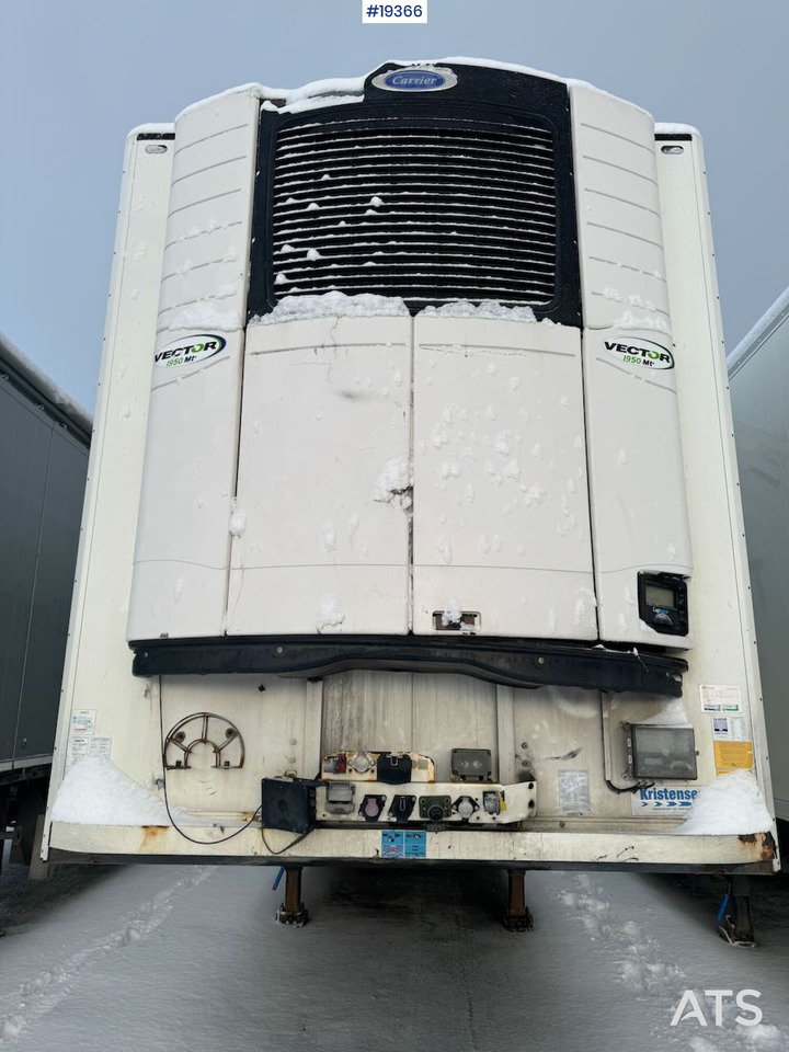 Schmitz Cargobull - Poluprikolica hladnjača: slika Schmitz Cargobull - Poluprikolica hladnjača Schmitz Cargobull - Poluprikolica hladnjača: slika Schmitz Cargobull - Poluprikolica hladnjača