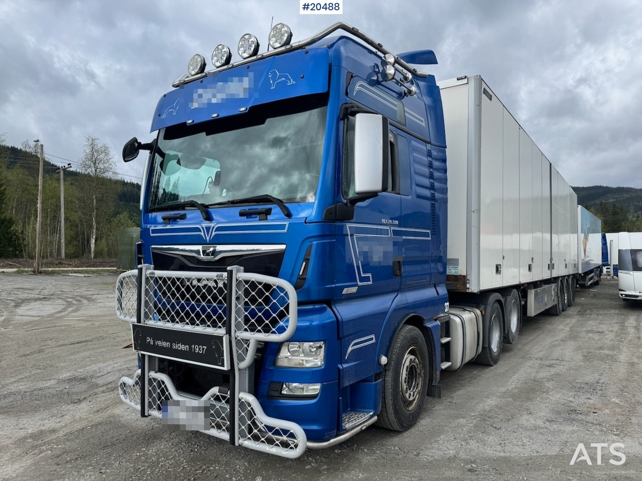 MAN TGX 28.580 - Tegljač: slika MAN TGX 28.580 - Tegljač MAN TGX 28.580 - Tegljač: slika MAN TGX 28.580 - Tegljač