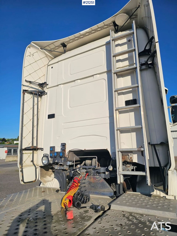 Tegljač Scania R560: slika Tegljač Scania R560