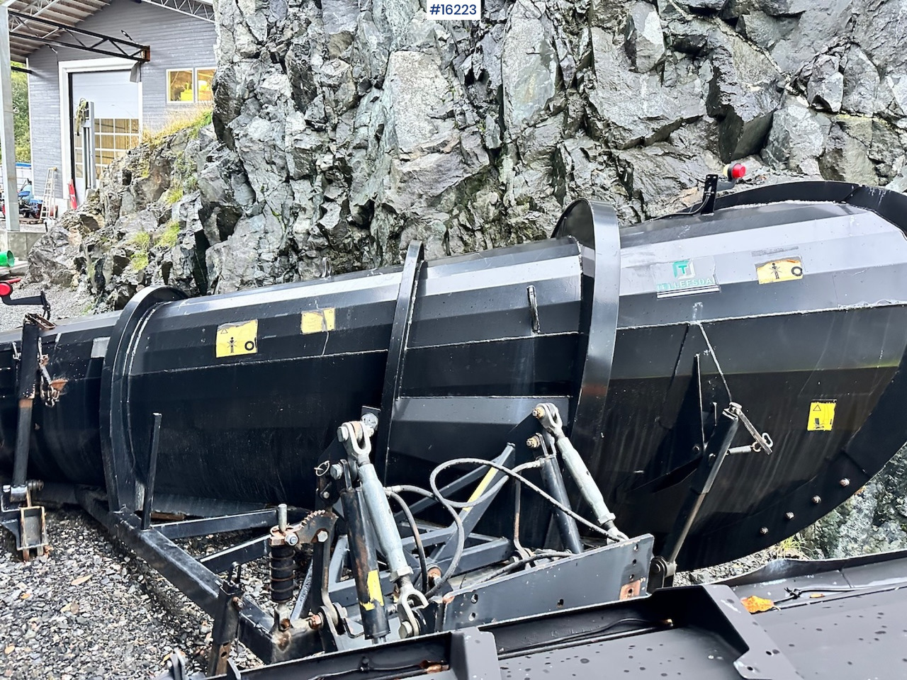 Tellefsdal Diagonal Plog P3300 - Ralica za snijeg: slika Tellefsdal Diagonal Plog P3300 - Ralica za snijeg Tellefsdal Diagonal Plog P3300 - Ralica za snijeg: slika Tellefsdal Diagonal Plog P3300 - Ralica za snijeg