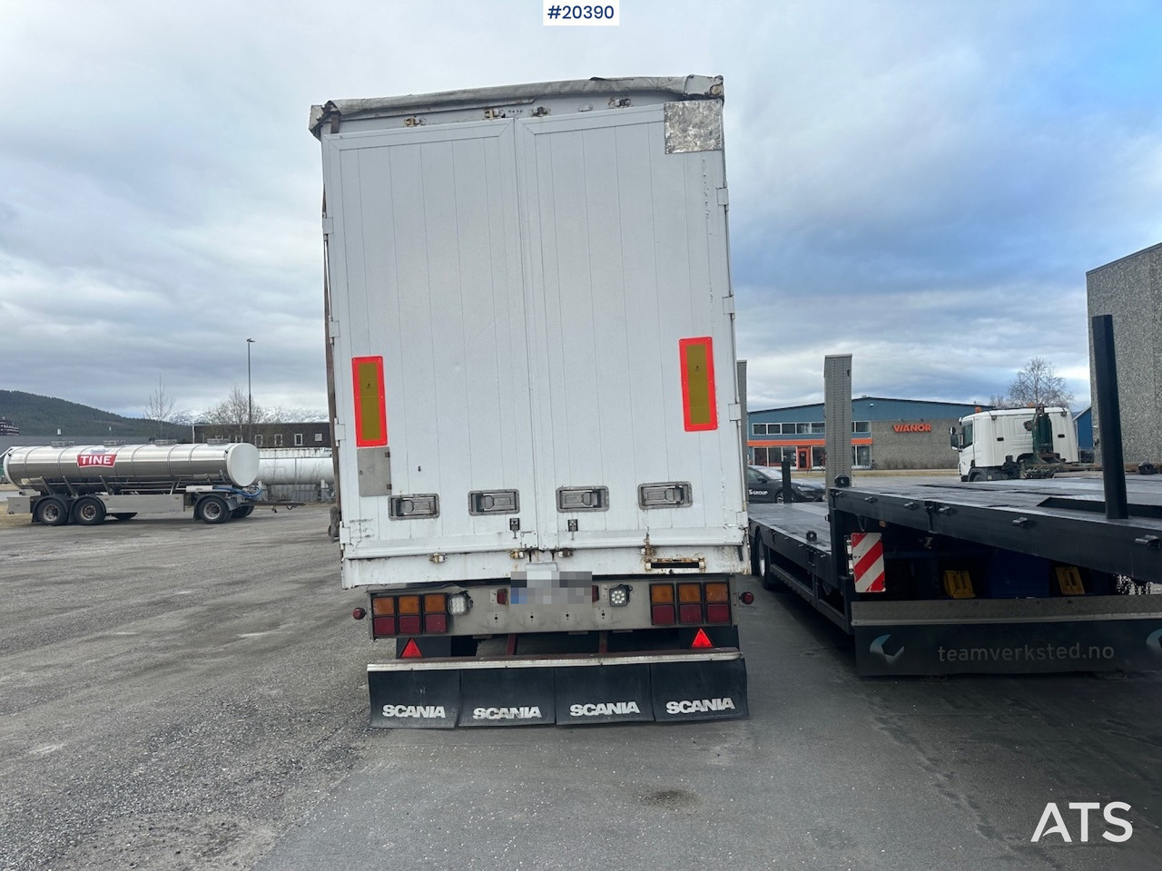 Vang flishenger - Poluprikolica sa zatvorenim sandukom: slika Vang flishenger - Poluprikolica sa zatvorenim sandukom Vang flishenger - Poluprikolica sa zatvorenim sandukom: slika Vang flishenger - Poluprikolica sa zatvorenim sandukom