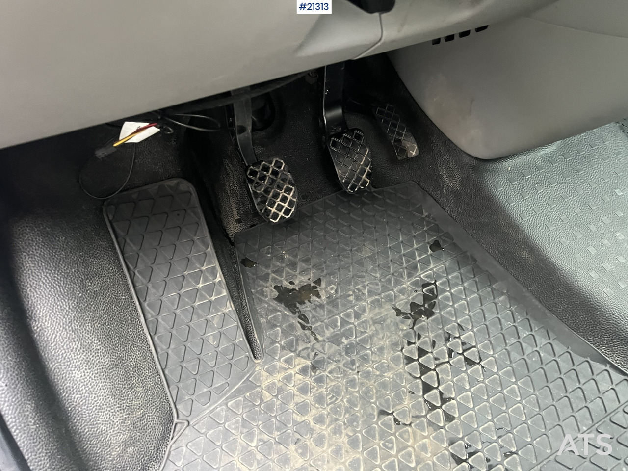 Minibus, Putnički kombi Volkswagen kombi 9 seter: slika Minibus, Putnički kombi Volkswagen kombi 9 seter
