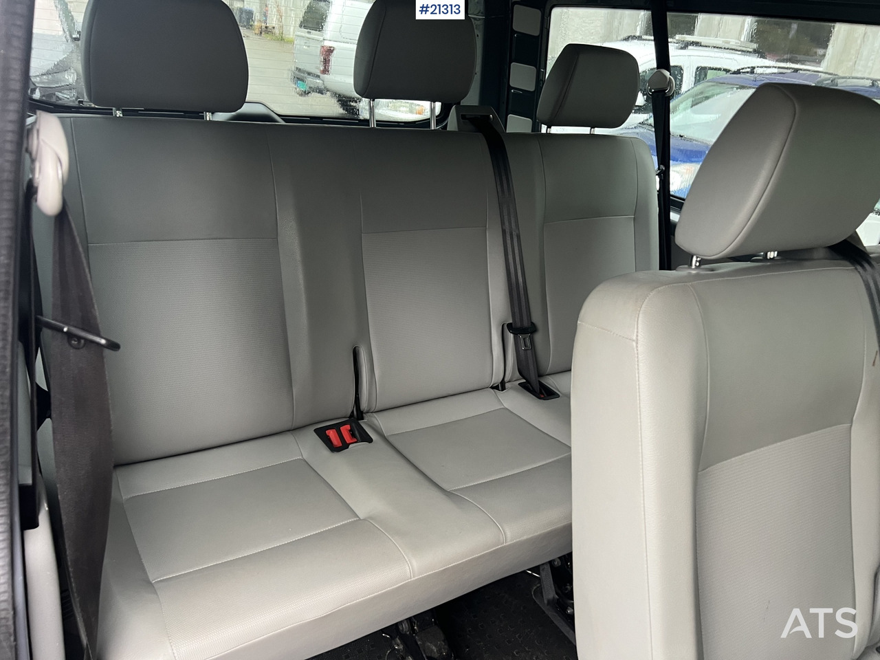 Minibus, Putnički kombi Volkswagen kombi 9 seter: slika Minibus, Putnički kombi Volkswagen kombi 9 seter