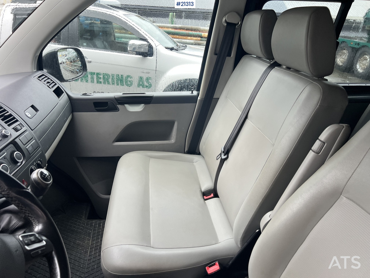 Minibus, Putnički kombi Volkswagen kombi 9 seter: slika Minibus, Putnički kombi Volkswagen kombi 9 seter