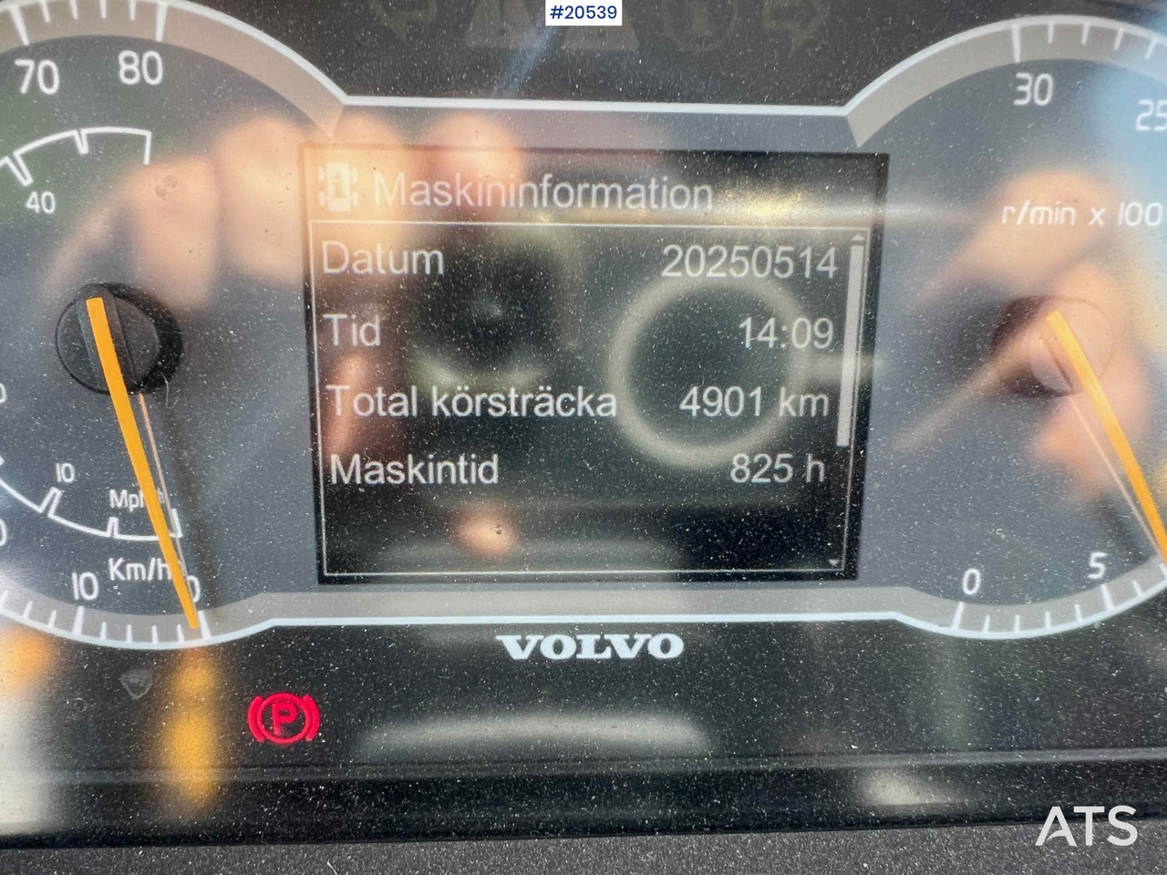 Istovarivač Volvo A40G: slika Istovarivač Volvo A40G Istovarivač Volvo A40G: slika Istovarivač Volvo A40G