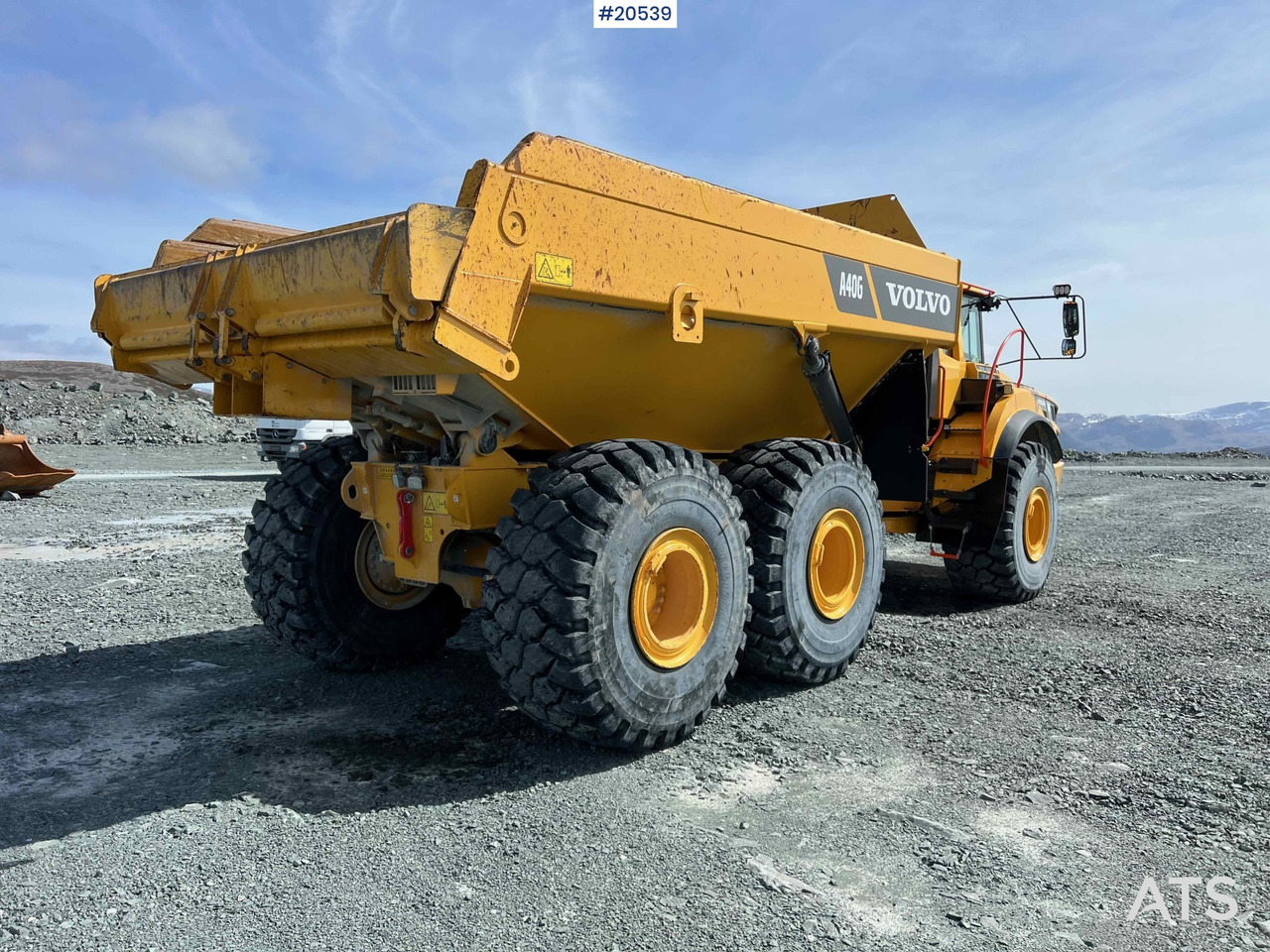 Istovarivač Volvo A40G: slika Istovarivač Volvo A40G Istovarivač Volvo A40G: slika Istovarivač Volvo A40G