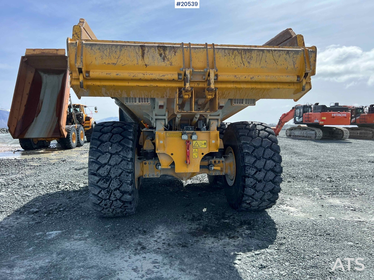 Istovarivač Volvo A40G: slika Istovarivač Volvo A40G Istovarivač Volvo A40G: slika Istovarivač Volvo A40G