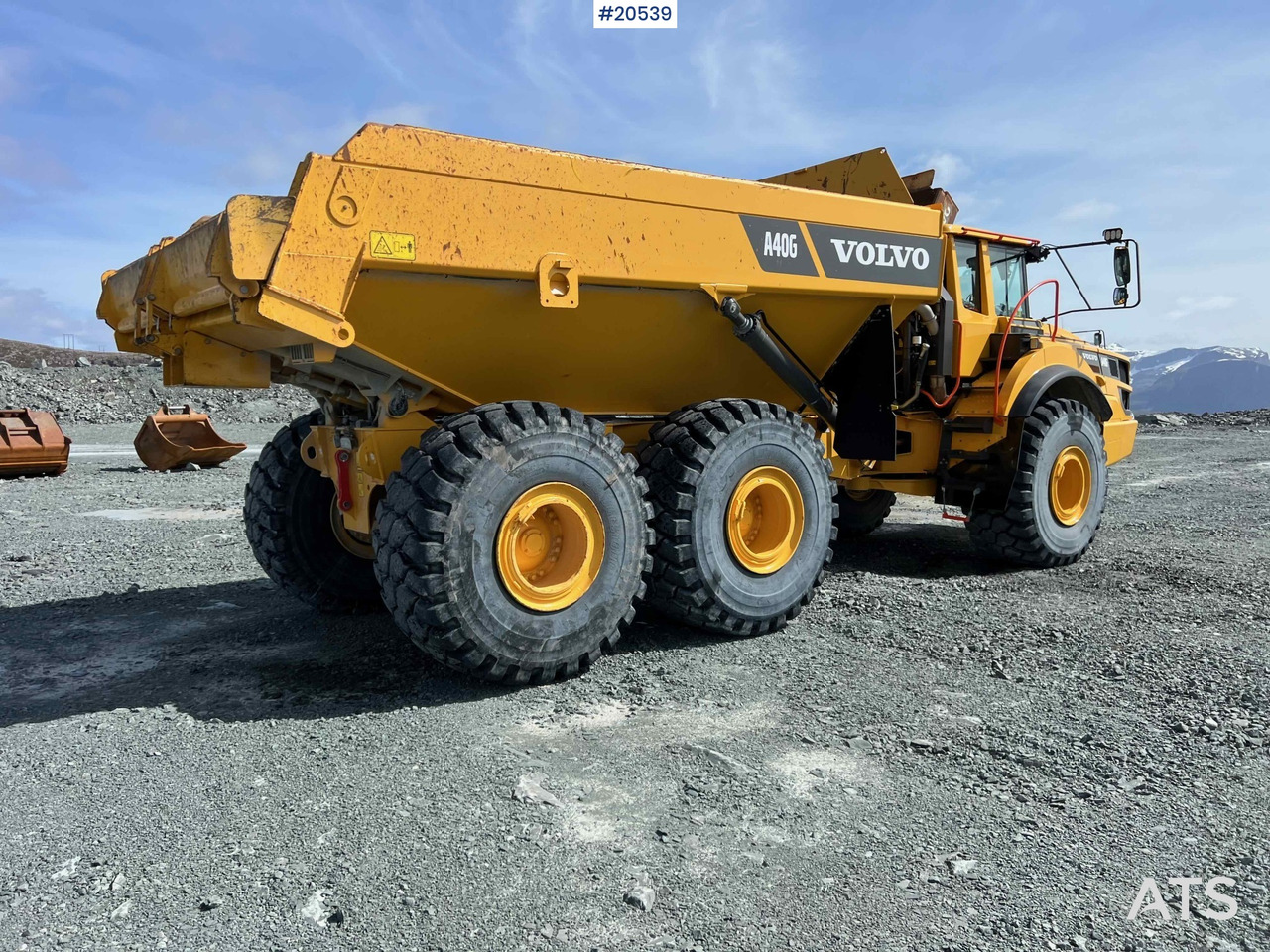 Istovarivač Volvo A40G: slika Istovarivač Volvo A40G Istovarivač Volvo A40G: slika Istovarivač Volvo A40G