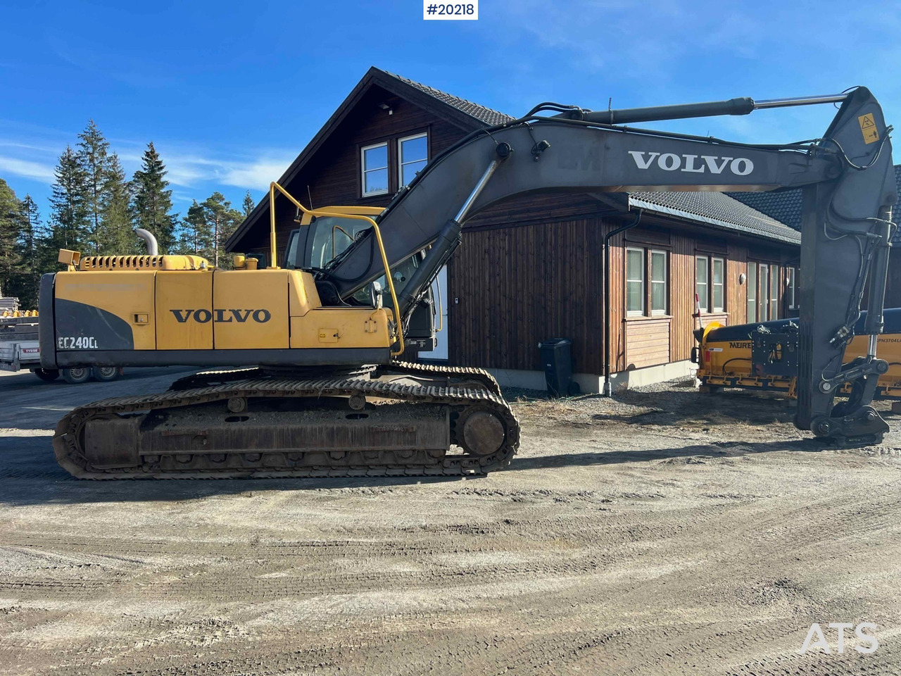 Volvo EC240CL - Bager: slika Volvo EC240CL - Bager Volvo EC240CL - Bager: slika Volvo EC240CL - Bager