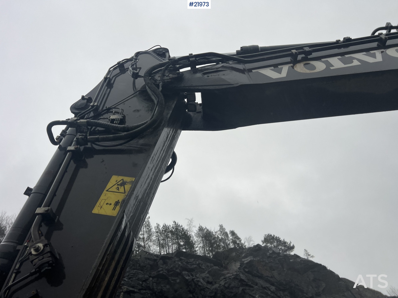 Bager gusjeničar Volvo EC380EL: slika Bager gusjeničar Volvo EC380EL