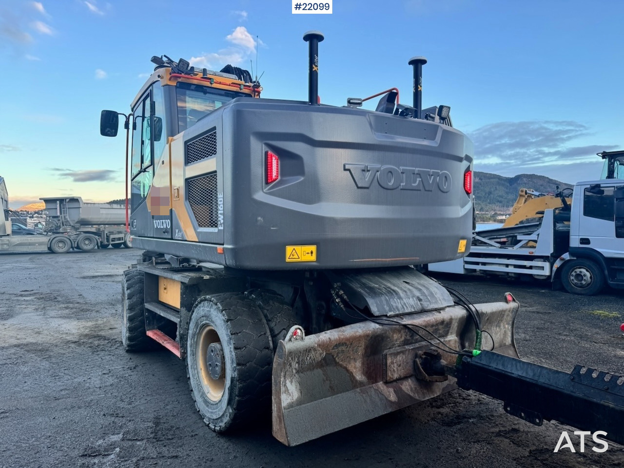 Volvo EW 160 E - Bager na kotačima: slika Volvo EW 160 E - Bager na kotačima Volvo EW 160 E - Bager na kotačima: slika Volvo EW 160 E - Bager na kotačima