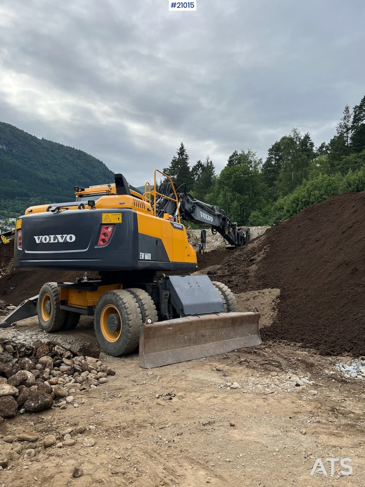 Volvo EW160D - Bager na kotačima: slika Volvo EW160D - Bager na kotačima Volvo EW160D - Bager na kotačima: slika Volvo EW160D - Bager na kotačima