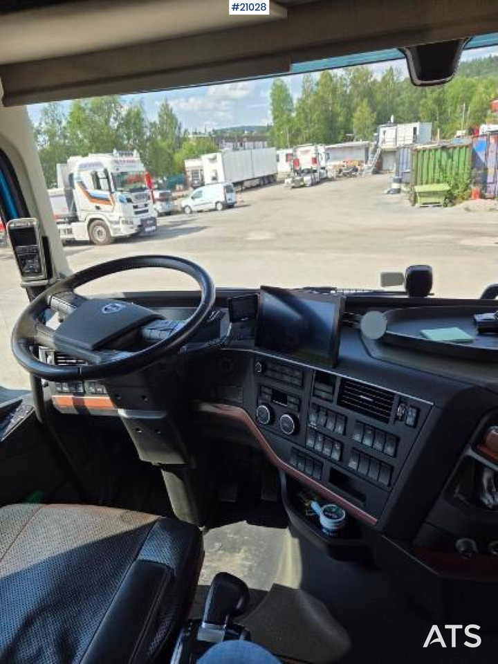 Volvo FH650 - Transporter kontejnera/ Kamion s izmjenjivim sanducima: slika Volvo FH650 - Transporter kontejnera/ Kamion s izmjenjivim sanducima Volvo FH650 - Transporter kontejnera/ Kamion s izmjenjivim sanducima: slika Volvo FH650 - Transporter kontejnera/ Kamion s izmjenjivim sanducima
