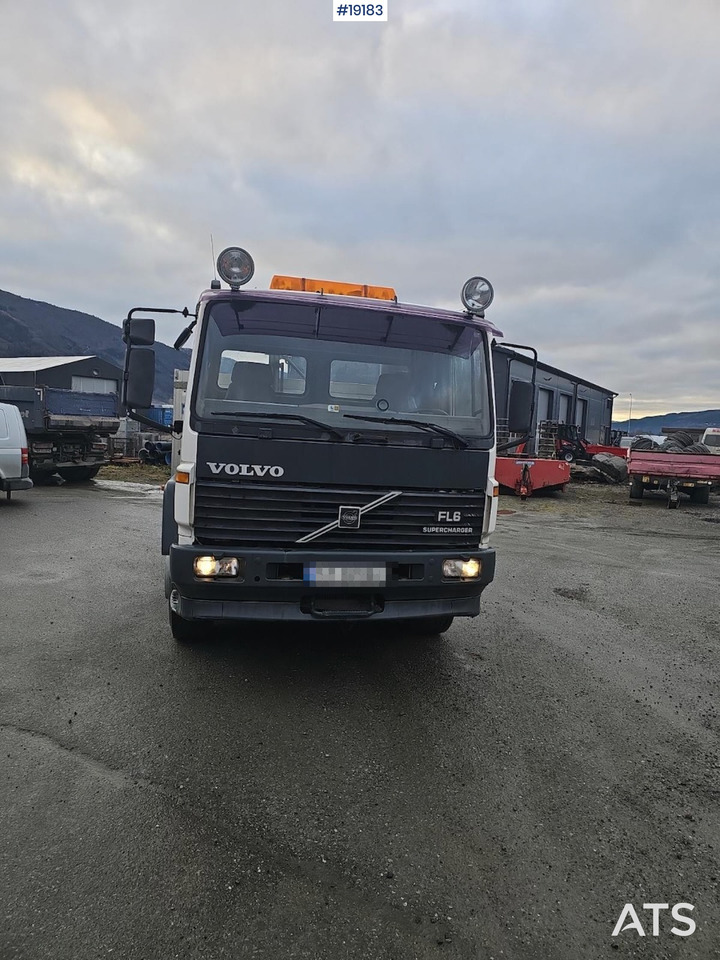 Volvo FL6 - Kamion s otvorenim sandukom: slika Volvo FL6 - Kamion s otvorenim sandukom Volvo FL6 - Kamion s otvorenim sandukom: slika Volvo FL6 - Kamion s otvorenim sandukom