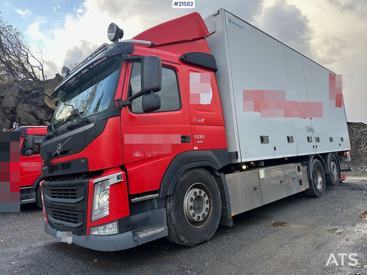 Volvo FM 500 6x2 skapbil m/ full sideåpning og lift. - Kamion sandučar: slika Volvo FM 500 6x2 skapbil m/ full sideåpning og lift. - Kamion sandučar Volvo FM 500 6x2 skapbil m/ full sideåpning og lift. - Kamion sandučar: slika Volvo FM 500 6x2 skapbil m/ full sideåpning og lift. - Kamion sandučar