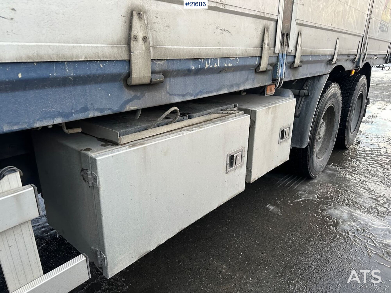 Volvo FM12 Globetrotter 6x4 kranbil m/ bak montert 18 t/m kran og vinsj. SE VIDEO - Kamion s kranom: slika Volvo FM12 Globetrotter 6x4 kranbil m/ bak montert 18 t/m kran og vinsj. SE VIDEO - Kamion s kranom Volvo FM12 Globetrotter 6x4 kranbil m/ bak montert 18 t/m kran og vinsj. SE VIDEO - Kamion s kranom: slika Volvo FM12 Globetrotter 6x4 kranbil m/ bak montert 18 t/m kran og vinsj. SE VIDEO - Kamion s kranom