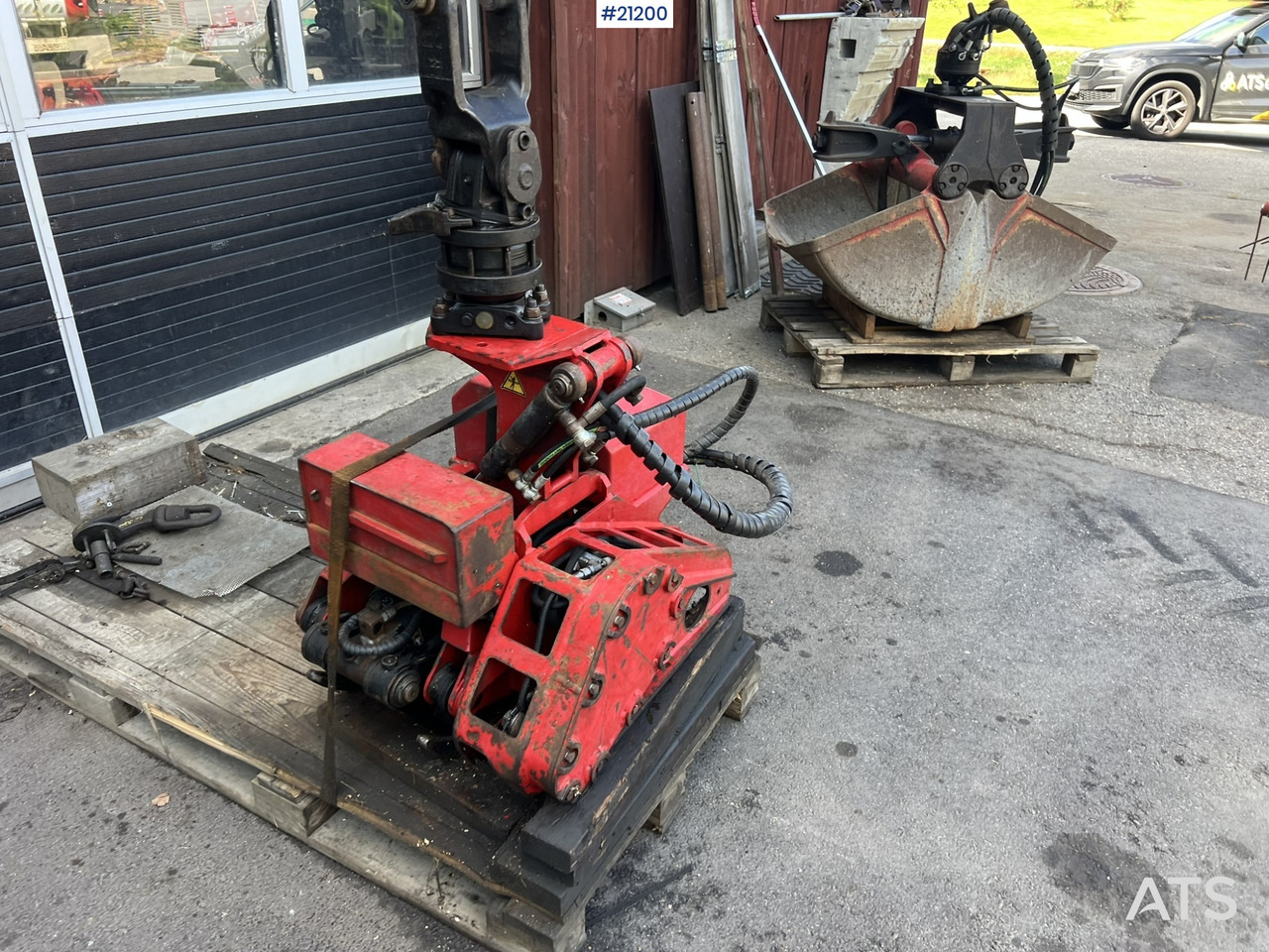 Hogstaggregat SG220RC hogstaggregat for kran m/ ekstra klo, sverd og kjede - Šumarski stroj za krčenje: slika hogstaggregat SG220RC hogstaggregat for kran m/ ekstra klo, sverd og kjede - Šumarski stroj za krčenje Hogstaggregat SG220RC hogstaggregat for kran m/ ekstra klo, sverd og kjede - Šumarski stroj za krčenje: slika hogstaggregat SG220RC hogstaggregat for kran m/ ekstra klo, sverd og kjede - Šumarski stroj za krčenje