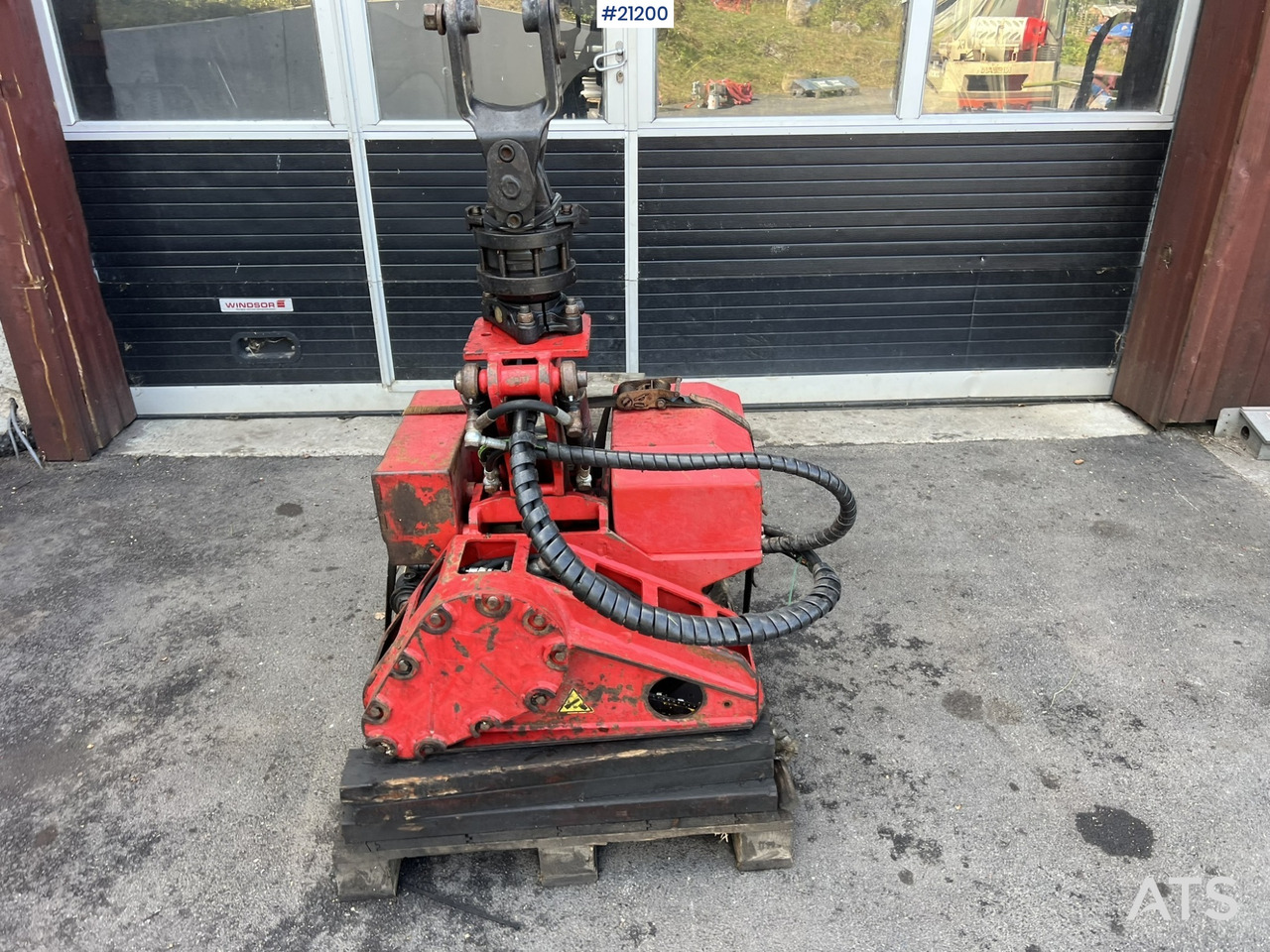 Hogstaggregat SG220RC hogstaggregat for kran m/ ekstra klo, sverd og kjede - Šumarski stroj za krčenje: slika hogstaggregat SG220RC hogstaggregat for kran m/ ekstra klo, sverd og kjede - Šumarski stroj za krčenje Hogstaggregat SG220RC hogstaggregat for kran m/ ekstra klo, sverd og kjede - Šumarski stroj za krčenje: slika hogstaggregat SG220RC hogstaggregat for kran m/ ekstra klo, sverd og kjede - Šumarski stroj za krčenje