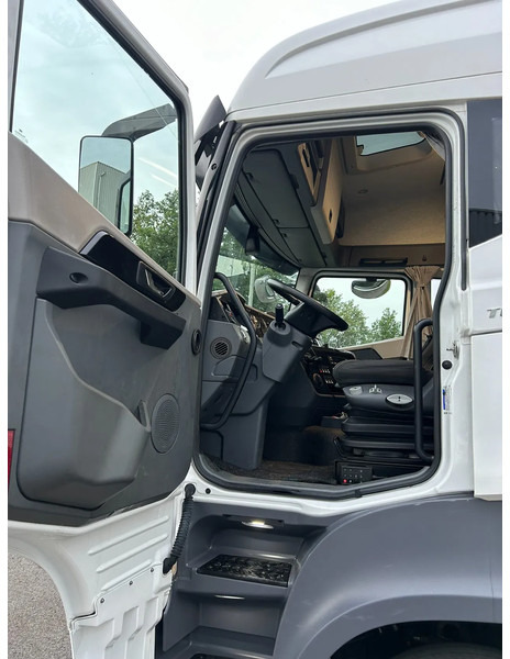 BMC TUGHRA 1846 TGR 460PK Euro 6 powered by Iveco / Automatic gearbox ZF - Tegljač: slika BMC TUGHRA 1846 TGR 460PK Euro 6 powered by Iveco / Automatic gearbox ZF - Tegljač BMC TUGHRA 1846 TGR 460PK Euro 6 powered by Iveco / Automatic gearbox ZF - Tegljač: slika BMC TUGHRA 1846 TGR 460PK Euro 6 powered by Iveco / Automatic gearbox ZF - Tegljač
