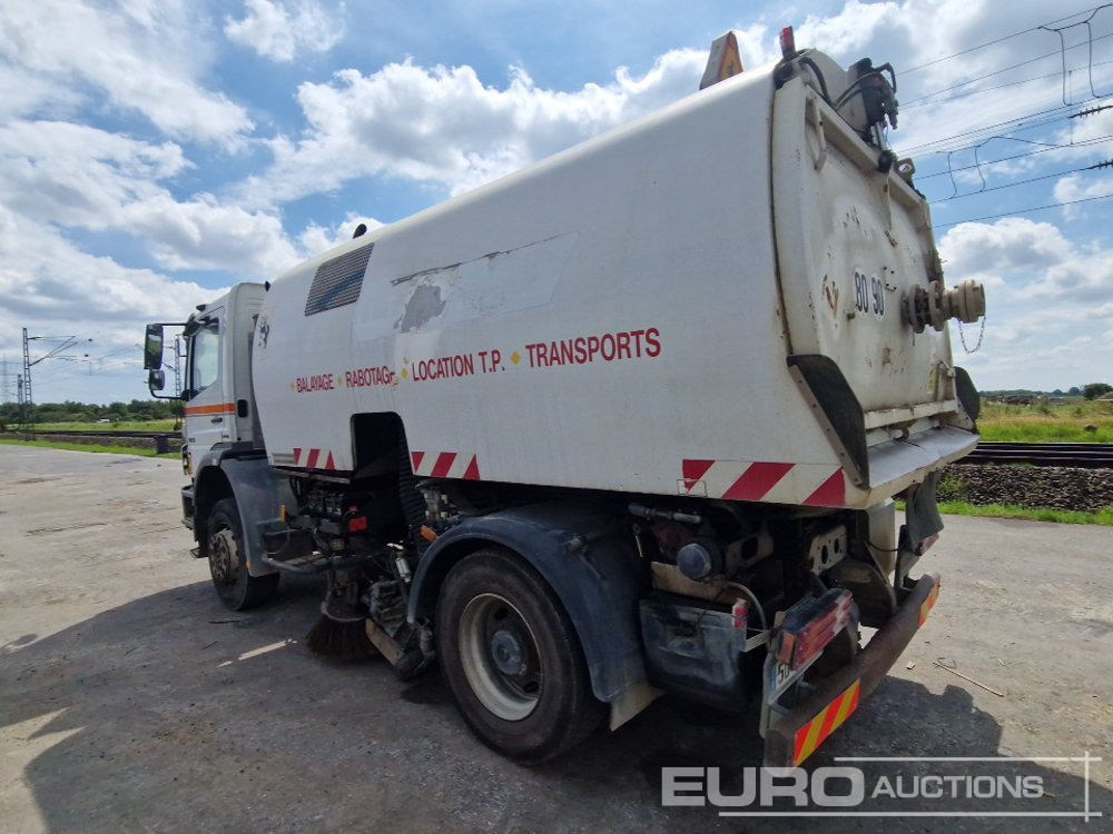 2002 Mercedes Axor 1829 - Cestovna čistilica: slika 2002 Mercedes Axor 1829 - Cestovna čistilica 2002 Mercedes Axor 1829 - Cestovna čistilica: slika 2002 Mercedes Axor 1829 - Cestovna čistilica