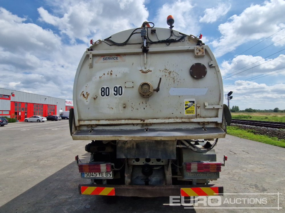 2002 Mercedes Axor 1829 - Cestovna čistilica: slika 2002 Mercedes Axor 1829 - Cestovna čistilica 2002 Mercedes Axor 1829 - Cestovna čistilica: slika 2002 Mercedes Axor 1829 - Cestovna čistilica