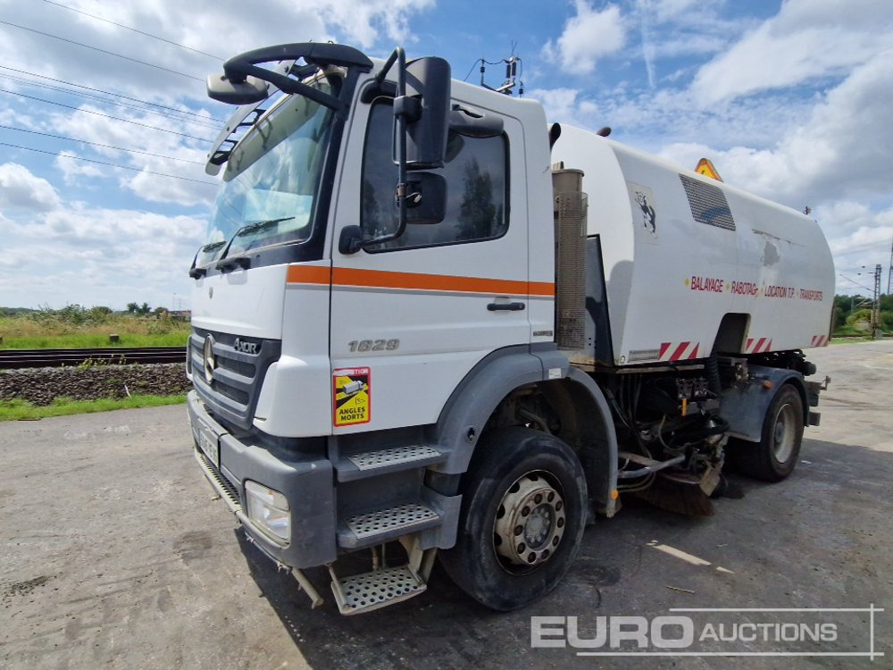 2002 Mercedes Axor 1829 - Cestovna čistilica: slika 2002 Mercedes Axor 1829 - Cestovna čistilica 2002 Mercedes Axor 1829 - Cestovna čistilica: slika 2002 Mercedes Axor 1829 - Cestovna čistilica
