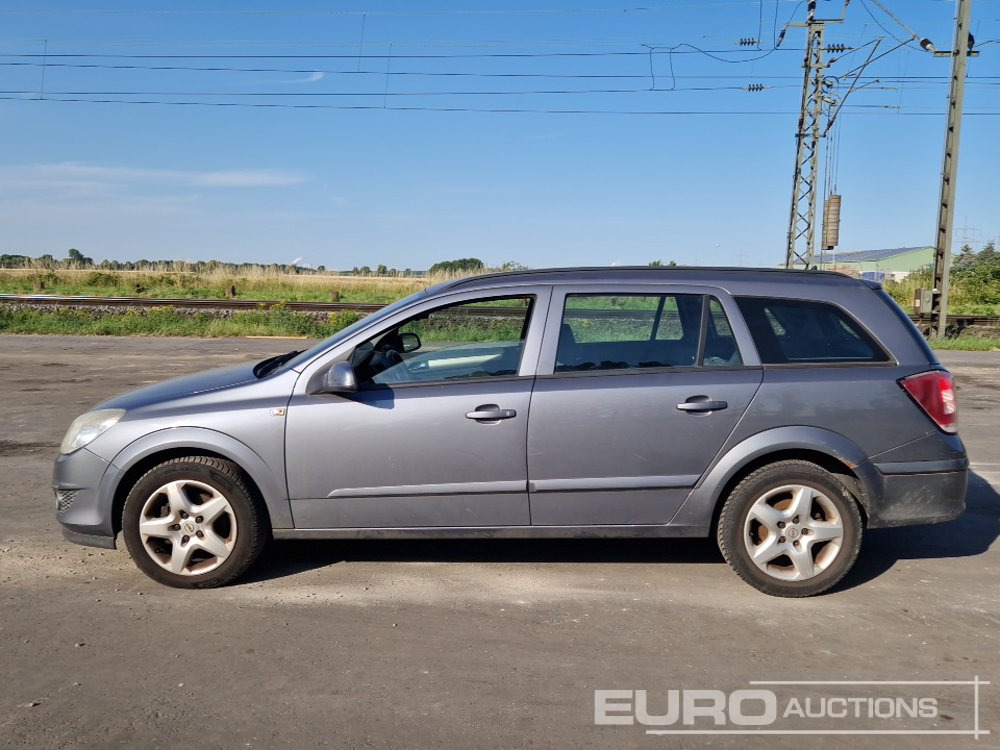 2007 Opel Astra - Automobil: slika 2007 Opel Astra - Automobil 2007 Opel Astra - Automobil: slika 2007 Opel Astra - Automobil