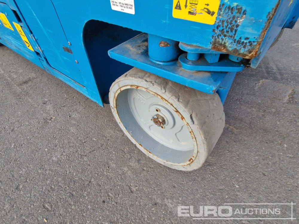 2008 Genie GS-2646 - Podizna platforma: slika 2008 Genie GS-2646 - Podizna platforma 2008 Genie GS-2646 - Podizna platforma: slika 2008 Genie GS-2646 - Podizna platforma