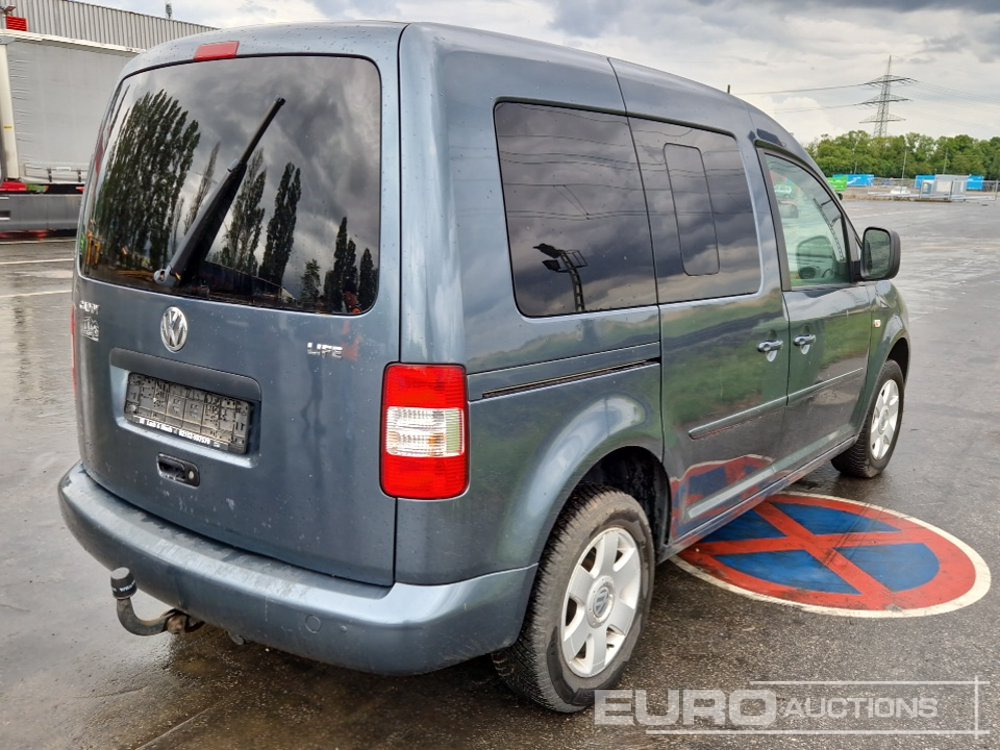 2009 Volkswagen Caddy - Mali kombi: slika 2009 Volkswagen Caddy - Mali kombi 2009 Volkswagen Caddy - Mali kombi: slika 2009 Volkswagen Caddy - Mali kombi