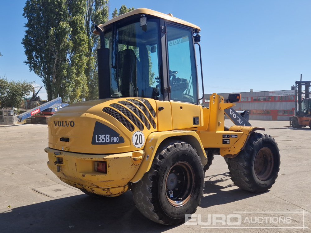 2010 Volvo L35B-Z - Utovarivač na kotačima: slika 2010 Volvo L35B-Z - Utovarivač na kotačima 2010 Volvo L35B-Z - Utovarivač na kotačima: slika 2010 Volvo L35B-Z - Utovarivač na kotačima