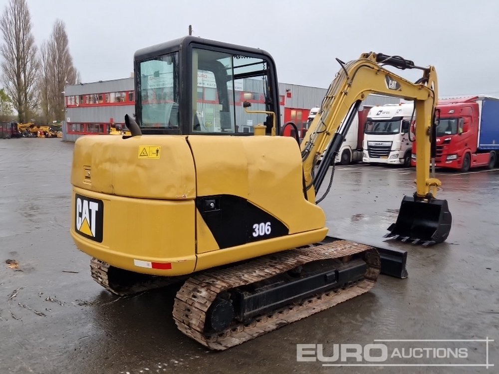 2011 CAT 306 - Mini bager: slika 2011 CAT 306 - Mini bager 2011 CAT 306 - Mini bager: slika 2011 CAT 306 - Mini bager