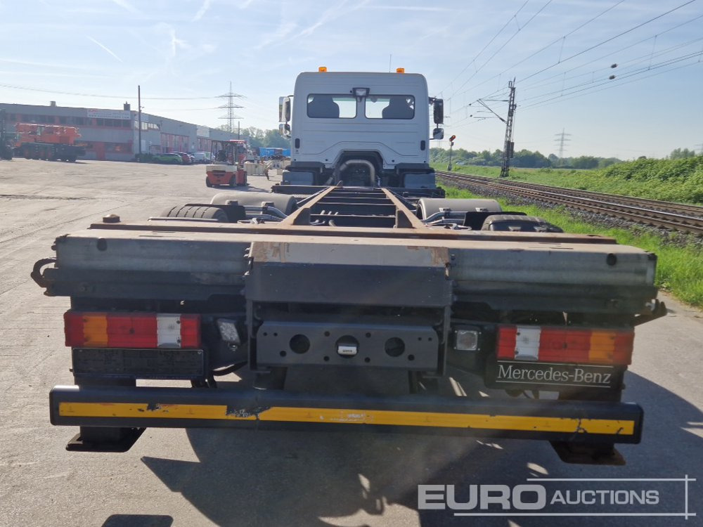 2011 Mercedes Axor 2529 - Transporter kontejnera/ Kamion s izmjenjivim sanducima: slika 2011 Mercedes Axor 2529 - Transporter kontejnera/ Kamion s izmjenjivim sanducima 2011 Mercedes Axor 2529 - Transporter kontejnera/ Kamion s izmjenjivim sanducima: slika 2011 Mercedes Axor 2529 - Transporter kontejnera/ Kamion s izmjenjivim sanducima